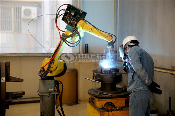 臥式內(nèi)燃燃?xì)鉄崴仩t